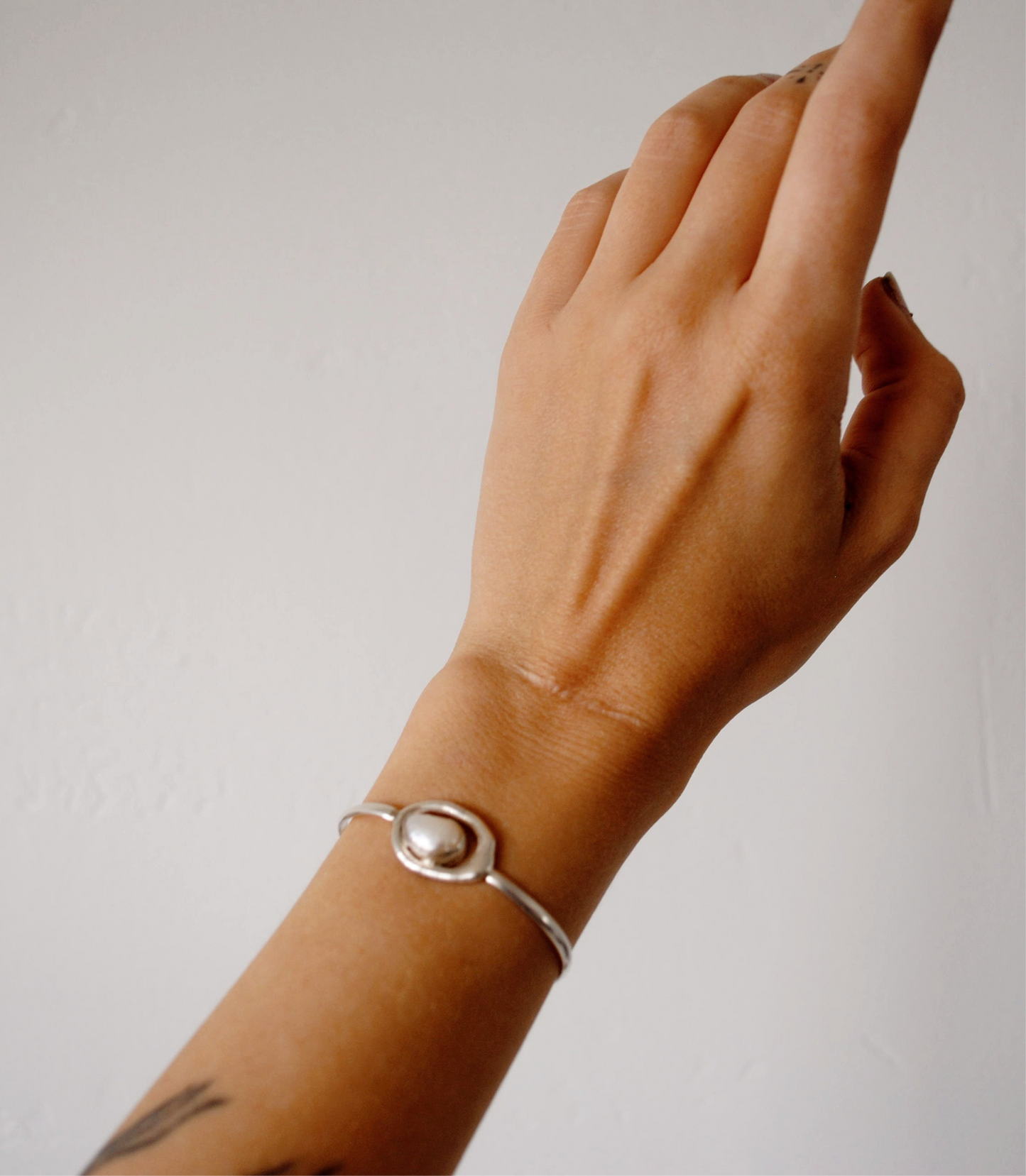 Liana Cuff