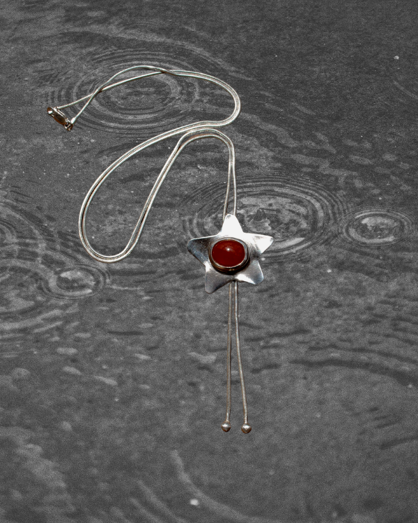 Red Agate Star Bolo Tie