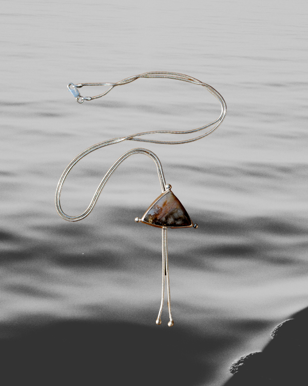 Agate Bolo Tie