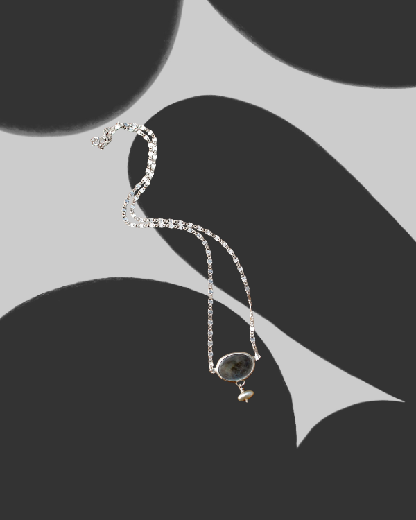 Black Mother of Pearl Necklace