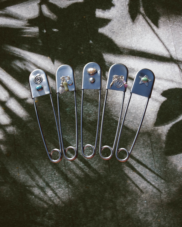 Jumbo Safety Pins