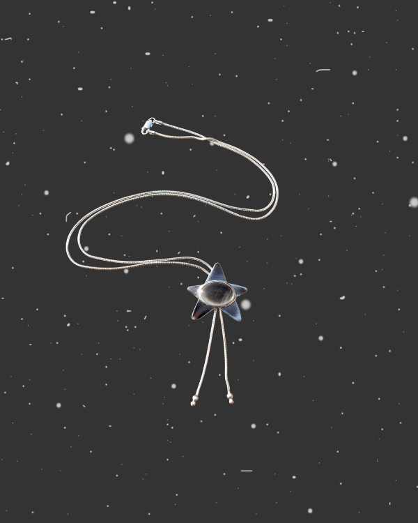 Black Mother of Pearl Star Bolo Tie