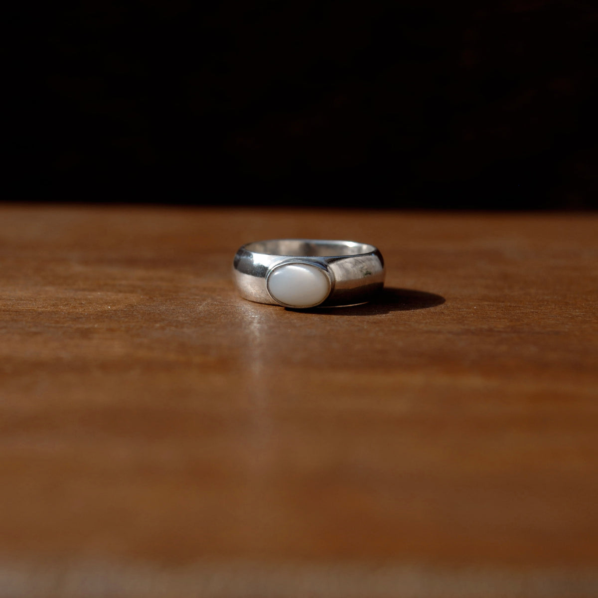 Mother of Pearl Ring - US 5