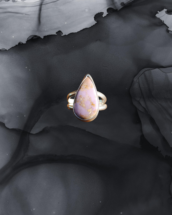 Phosphosiderite Ring