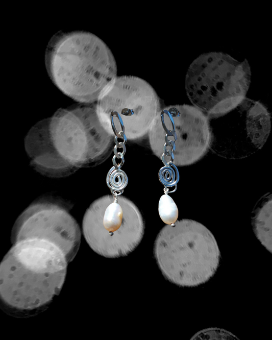 Freshwater Pearl Spiral Earrings