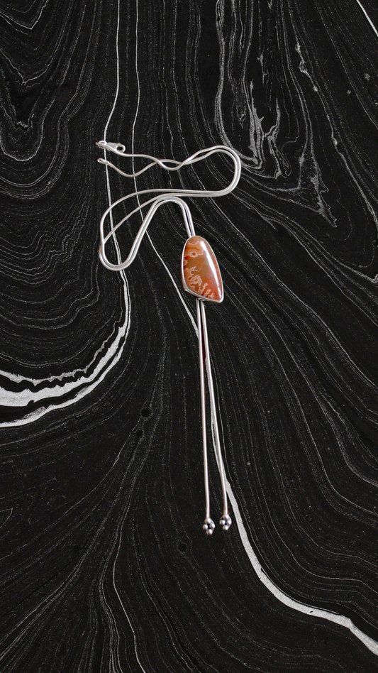 Dryhead Agate Bolo Tie
