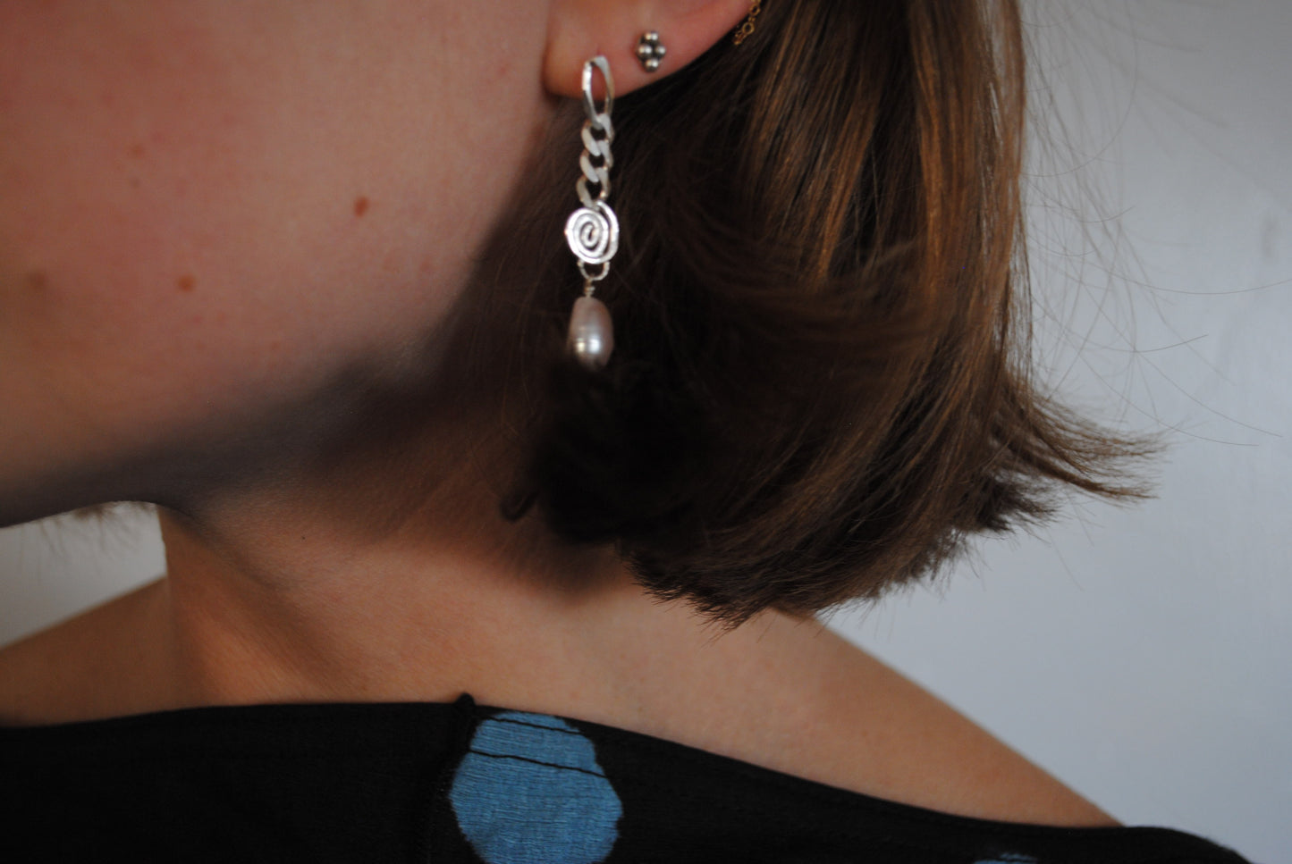 Freshwater Pearl Spiral Earrings